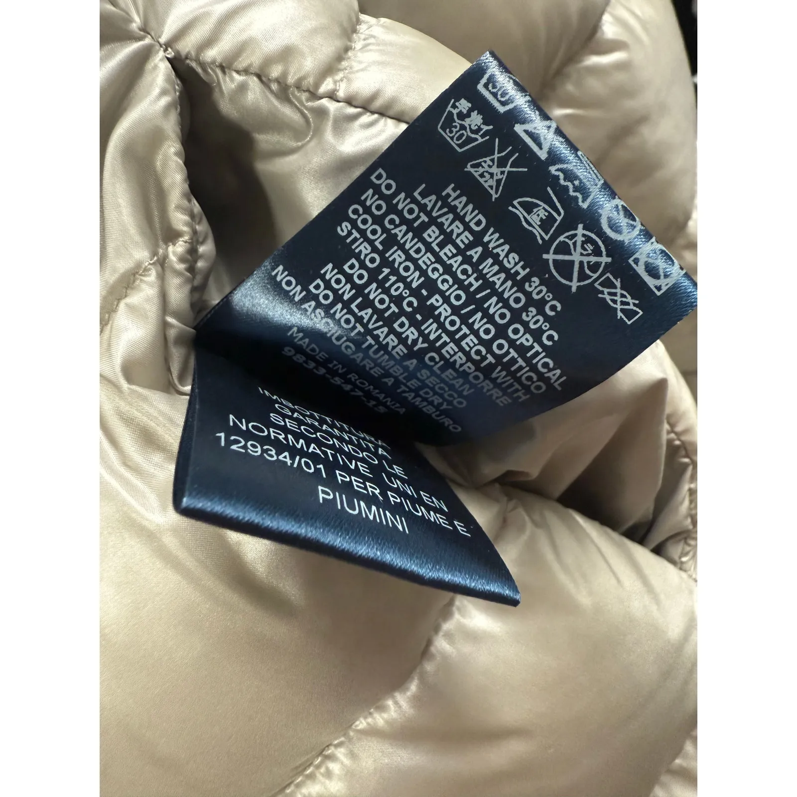 Herno  WOMENS GOOSE DOWN PUFFER SIZE EURO SIZE 44 - Image 6