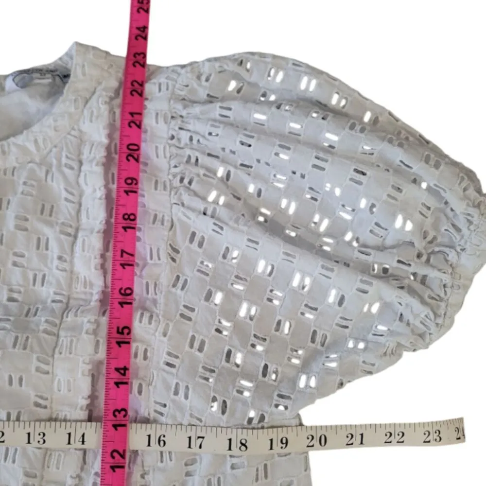 Elizabeth & James | Medium - Image 4