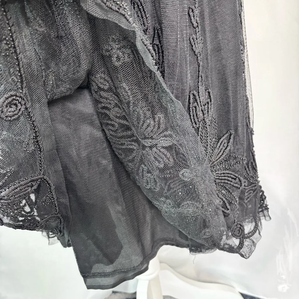 Carmen Marc Valvo signature party dress mesh bodice embroidered hem Size 12 - Image 4