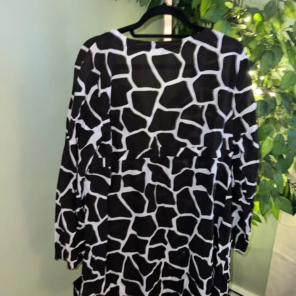 LANDS END Deep V Neck Long Sleeve Giraffe Animal Print Bathing Suit Cover up XL - Image 5