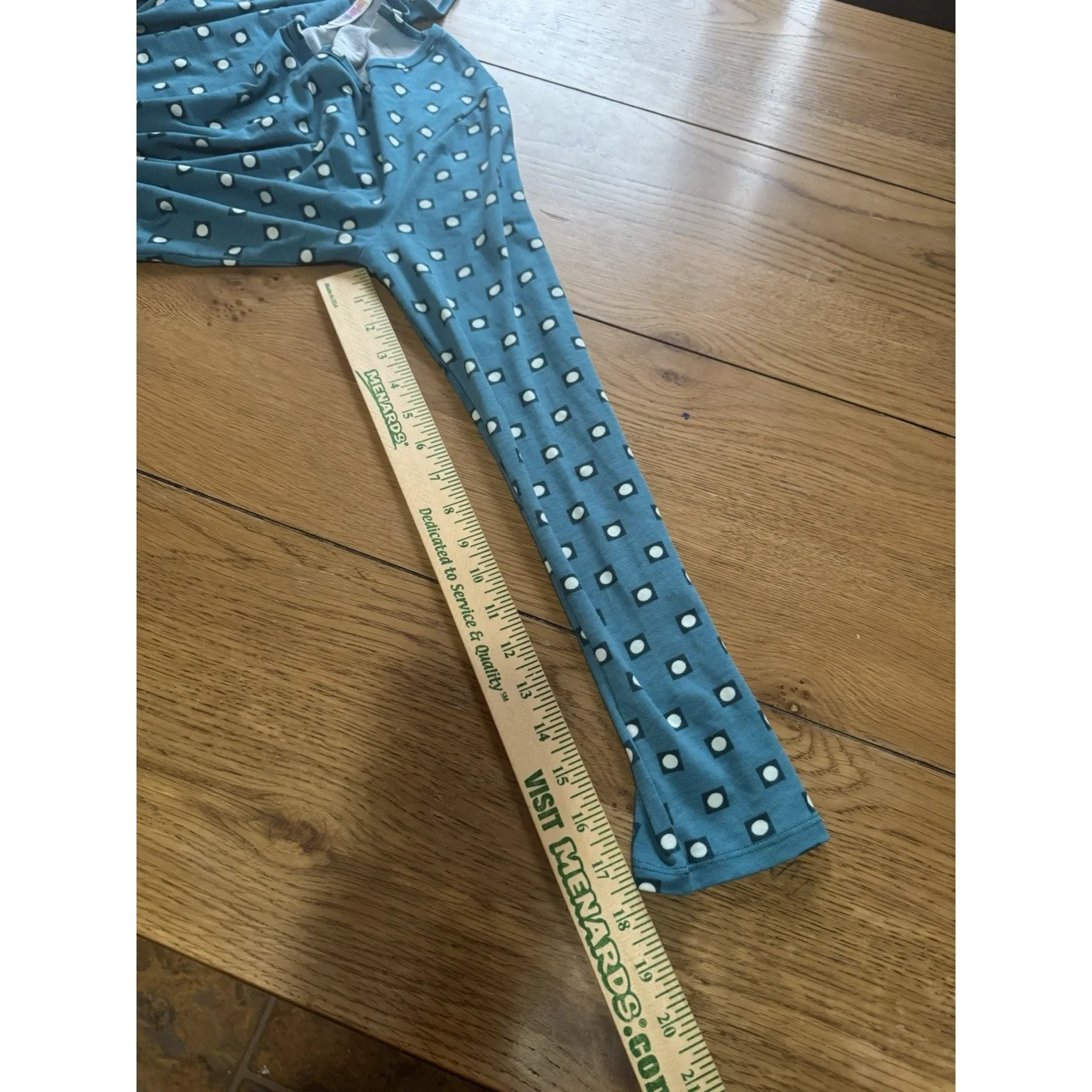 LuLaRoe Women Size XL Tunic Top Short Sleeves Stretch Colorful Long Sleeve Soft - Image 6