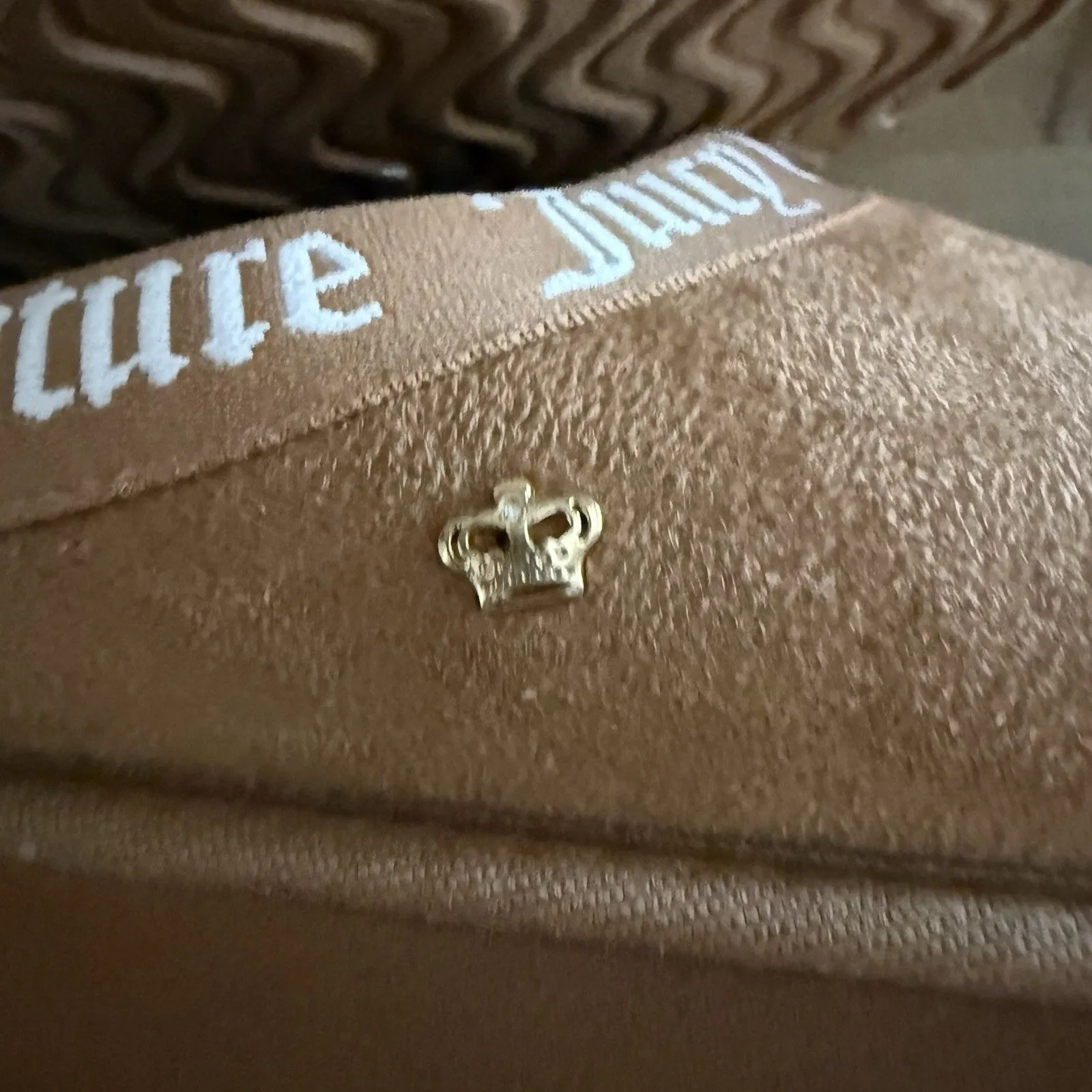 Juicy Couture Women Oney Slip On Scuff Slippers Size 7 Brown Faux Suede - Image 6