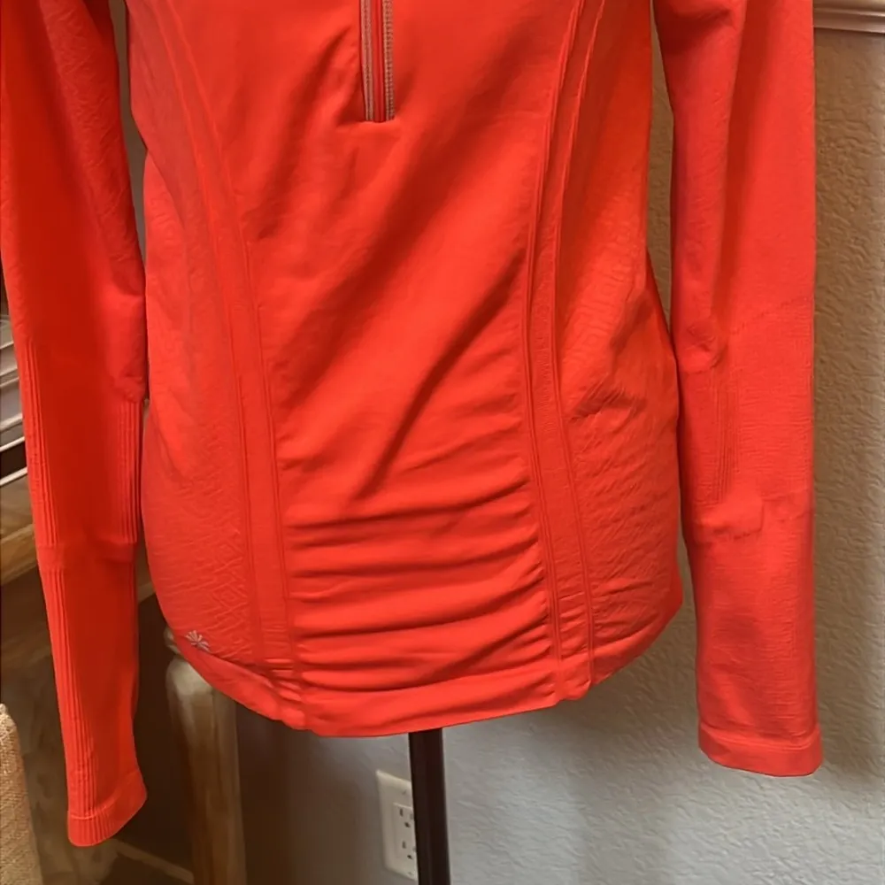 1/2 Zip Long Sleeve Activewear Stretch Tracker Top Size Medium - Image 3