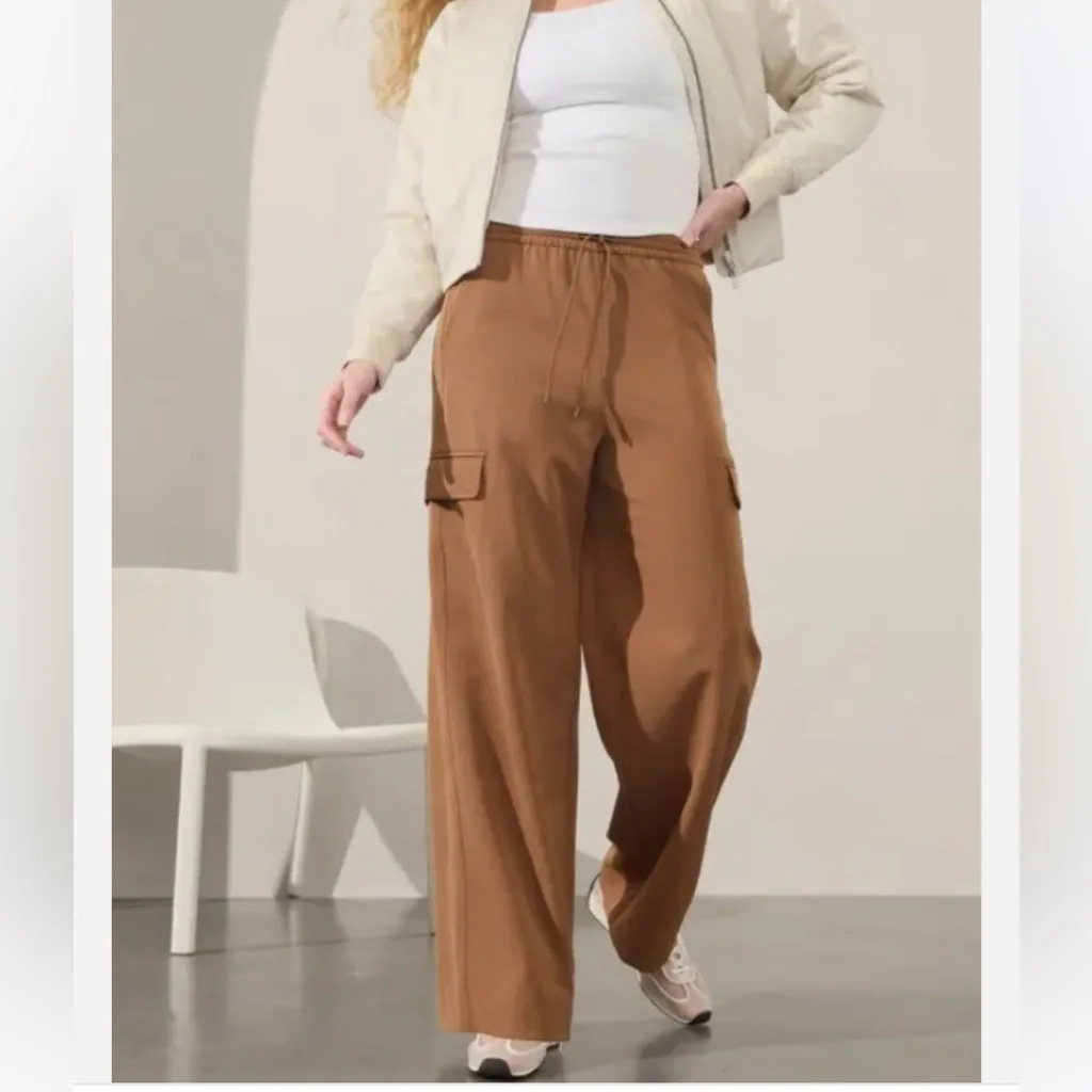 Athleta promenade high rise wide leg cargo pants medium tall NWOT - Image 2