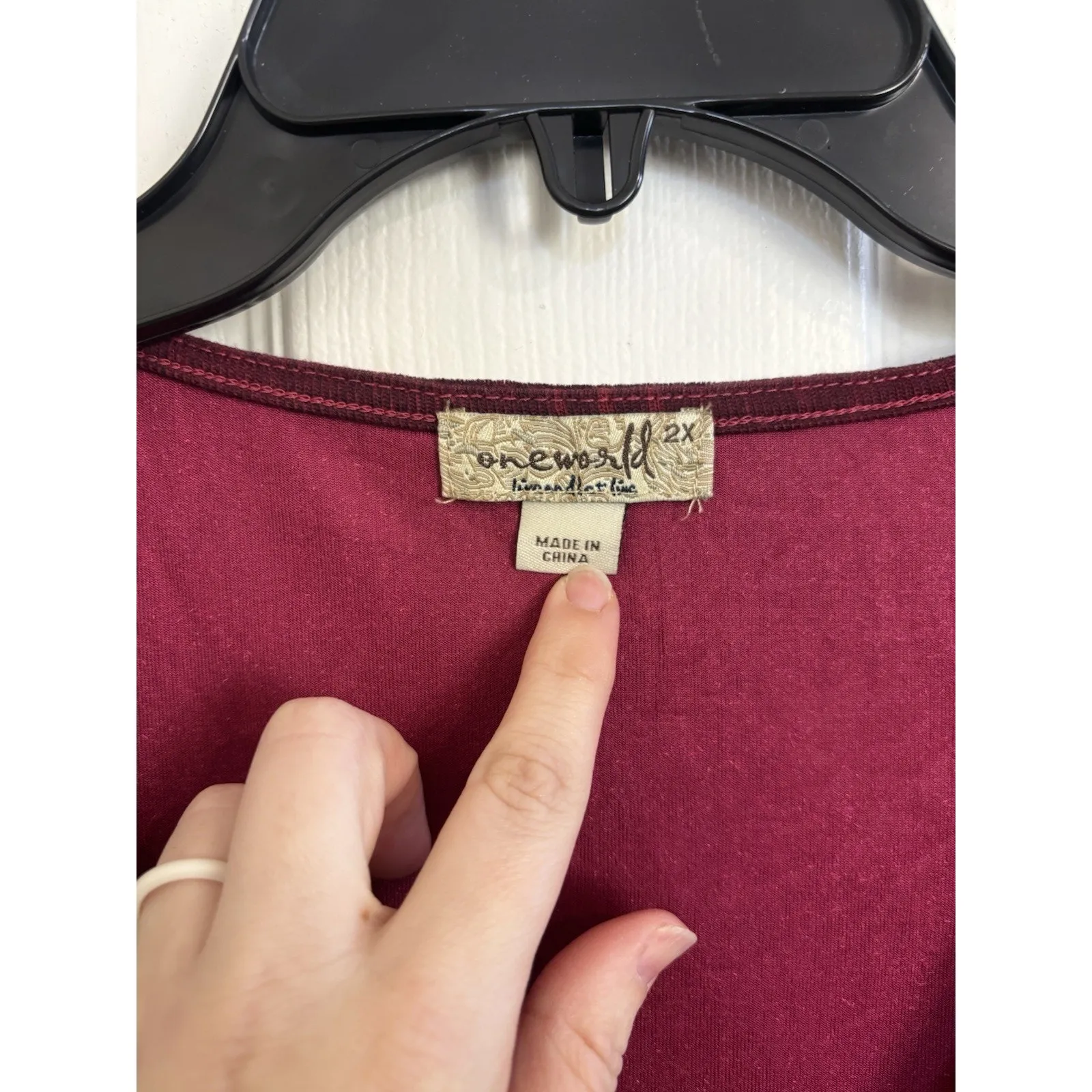 One World Burgundy Velvet Paisley Asymmetrical Top Size 2X Abstract Whimsigoth - Image 3