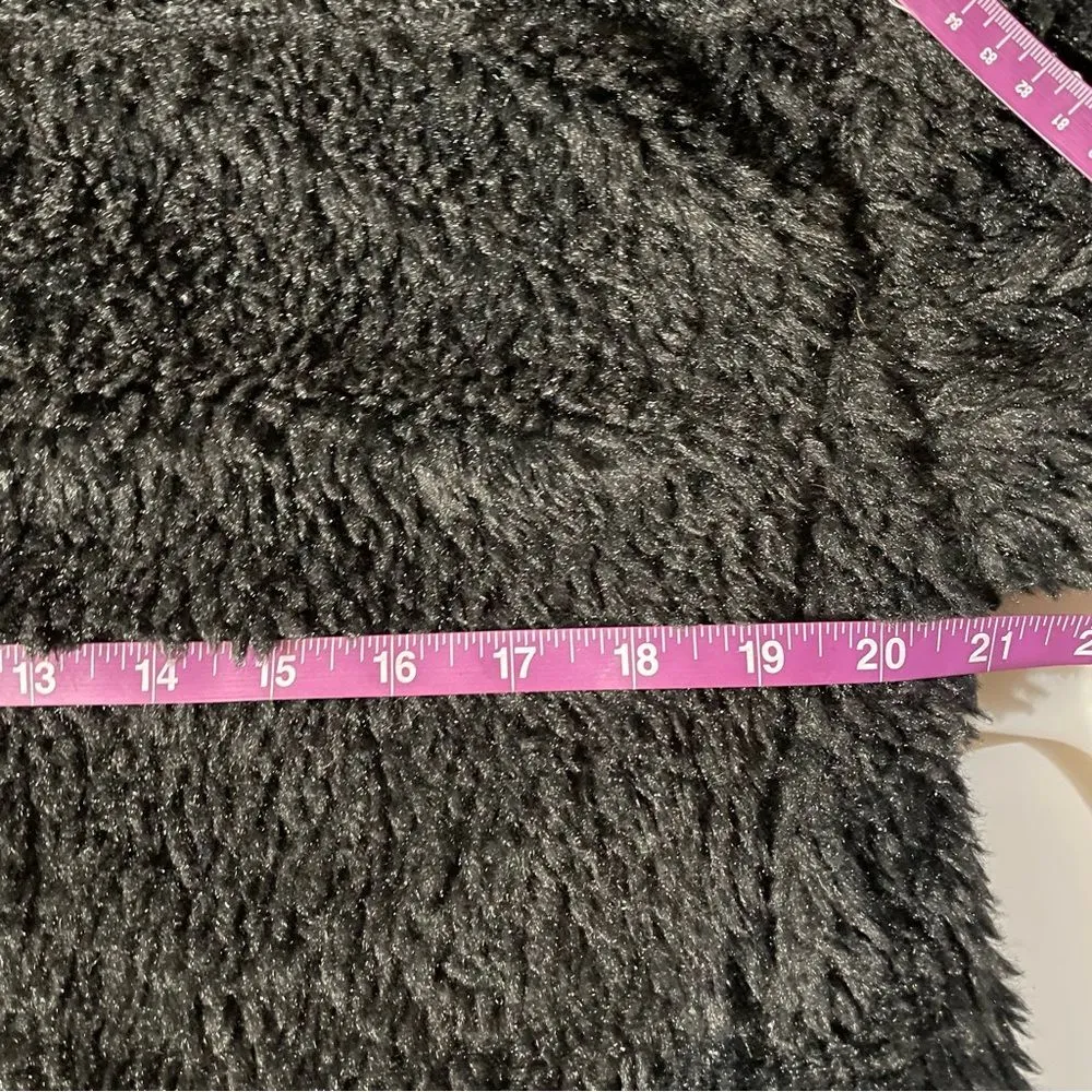 BDG Urban Outfitters NWT Black Cropped Teddy Jacket Size S - Image 6