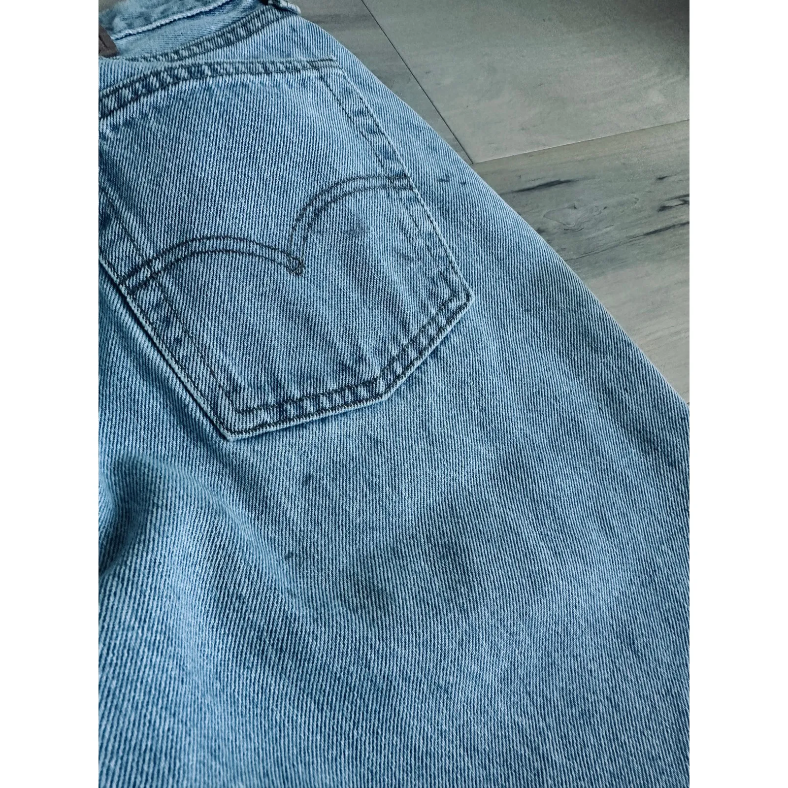 Vintage 90s Levi's 539 Light Wash Distressed Size 31 x 32 Waist 30" High Rise - Image 13