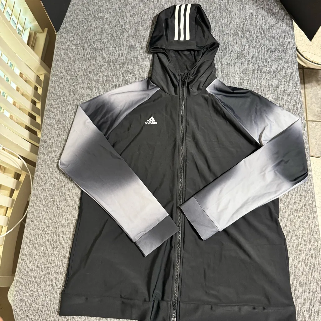 Adidas Women’s Long Sleeve Rashguard Jacket - Image 5