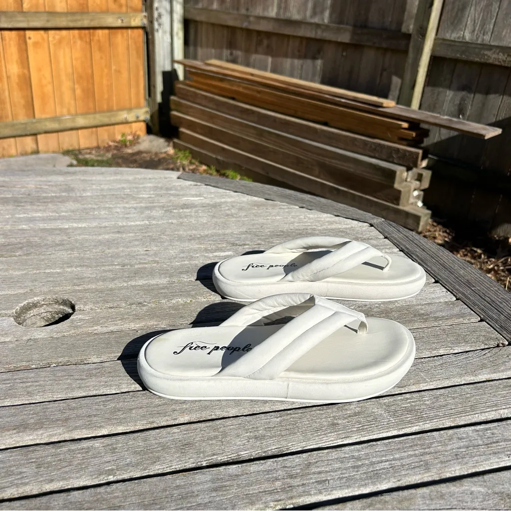 FREE PEOPLE Wonderland Thong Sandals /‎ White size eu 41 us size 10 - Image 5