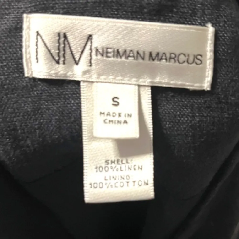 Neiman Marcus linen v neck dress size small - Image 7