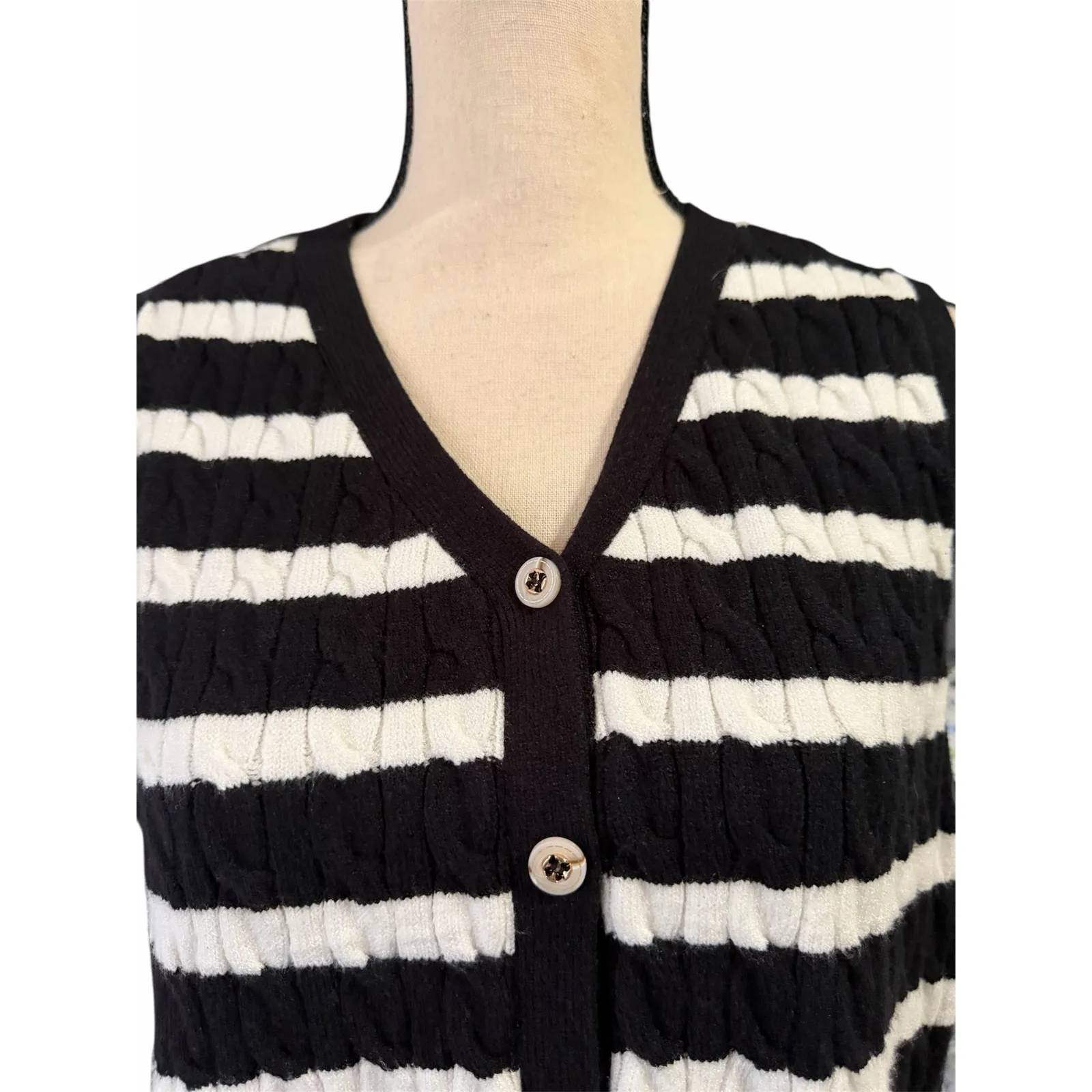 Wiholl Women's Black White Stripe Cable Knit Button Up Sweater Vest Sz L Preppy Size L - Image 2