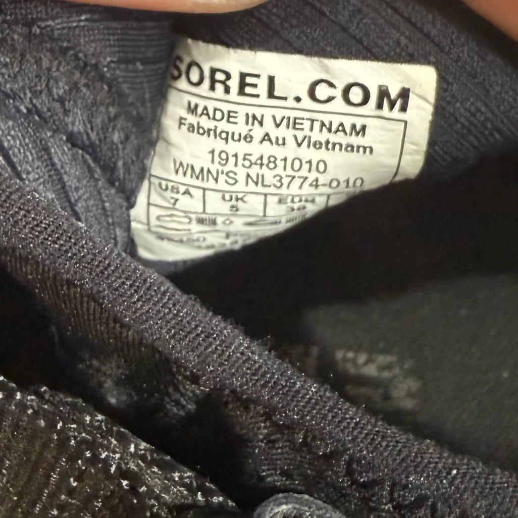 Sorel Kinetic Black Slip On Sneakers Size 7 - Image 6