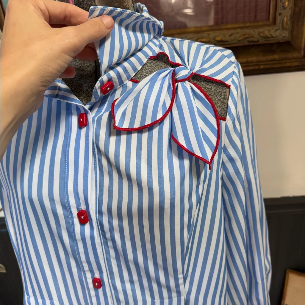 IC Collection Striped Cutout Blouse With Red Accents ~ Size Small 💛🍄 Blue - Image 6