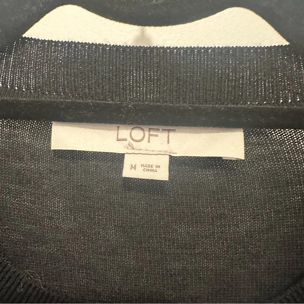 LOFT black Ruffled Yoke mixed media polka dot Pullover Sweater Women's Medium - Image 5