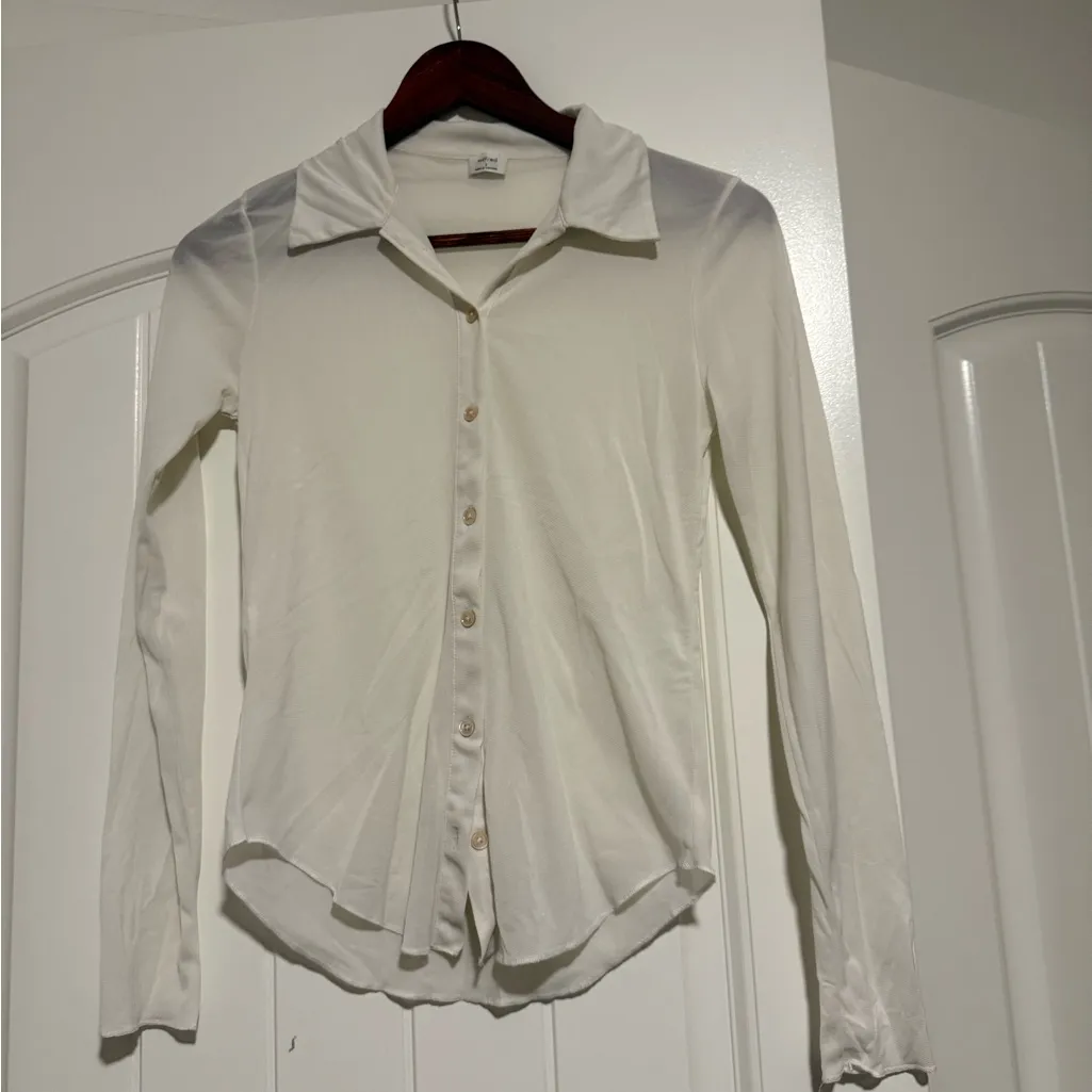 Wilfred Cream Button-Down Women's Shirt - Image 3