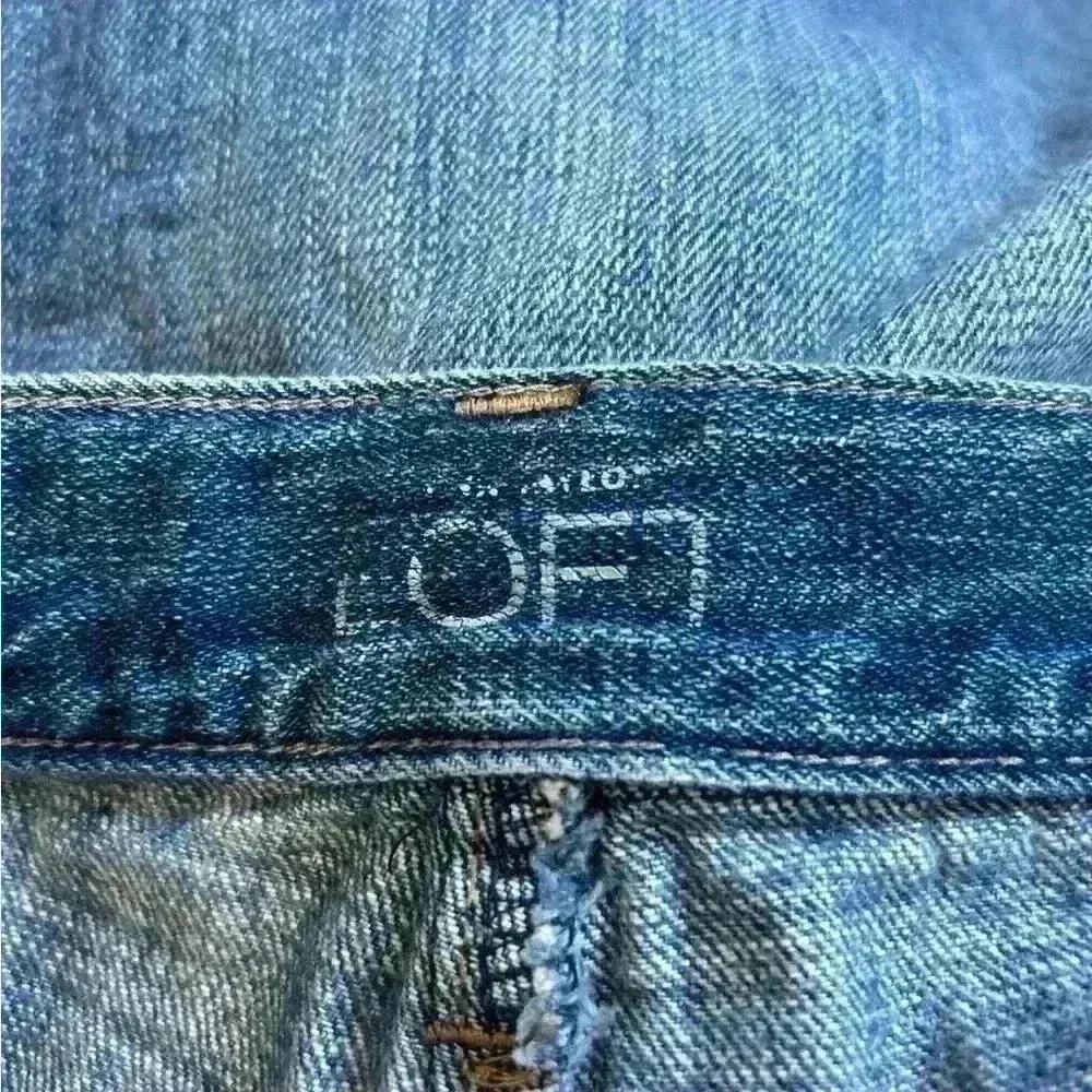 Ann Taylor Loft blue button up boyfriend jeans - Image 6