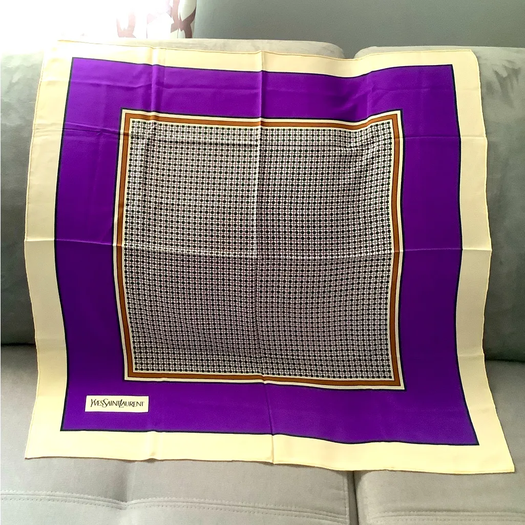 Nice YSL silk scarf 💜🤍🖤 - Image 4