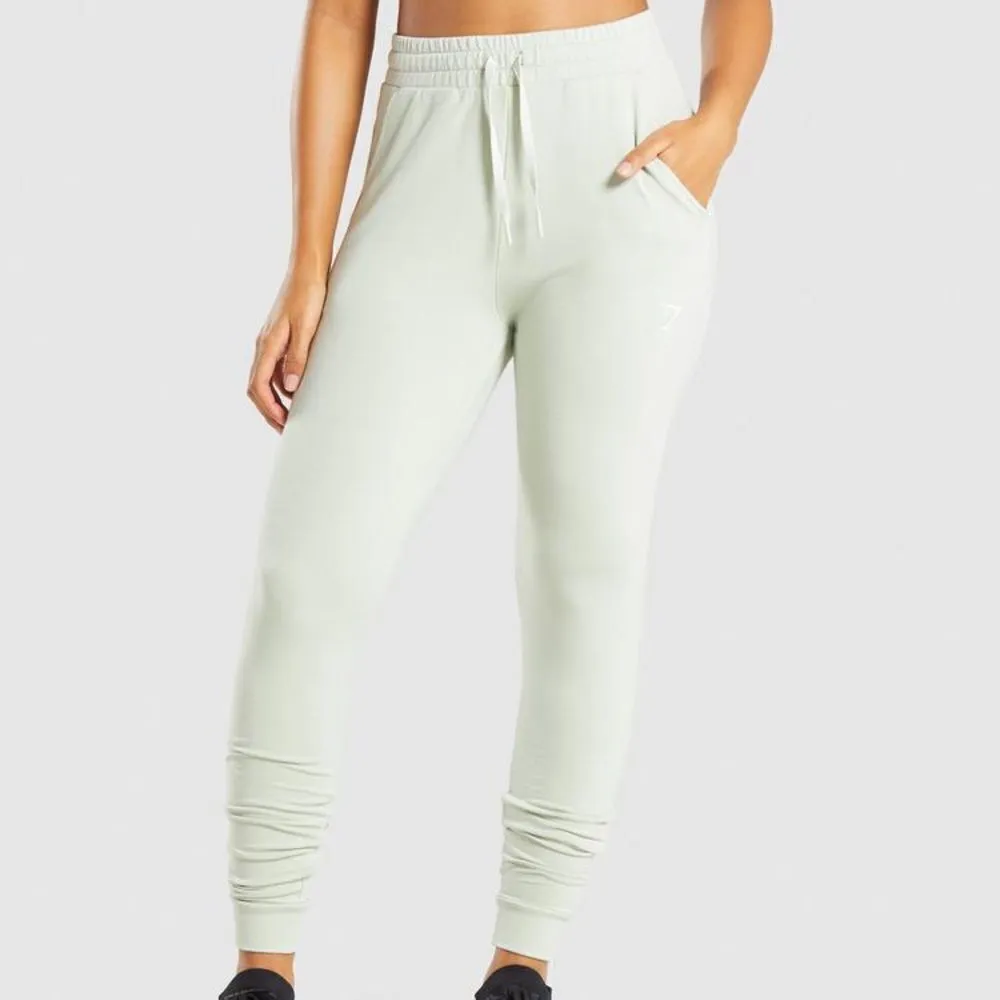 ✨HP✨PIPPA TRAINING JOGGERS✨  - Image 4