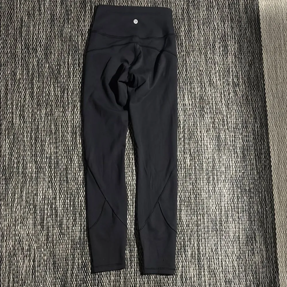 Lululemon legging In Movement 7/8 Tight *Everlux 25" - Image 2