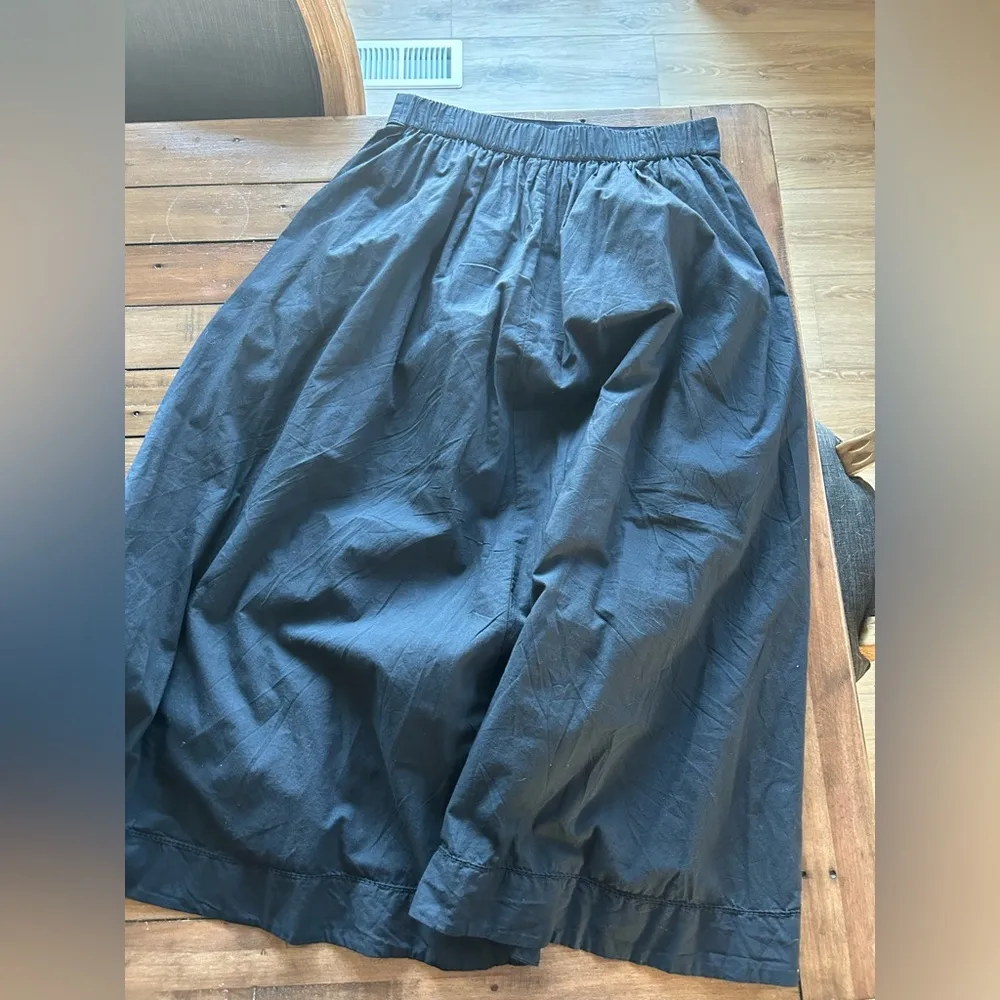 Lilla P Yoke Cotton Skirt Black - Image 9