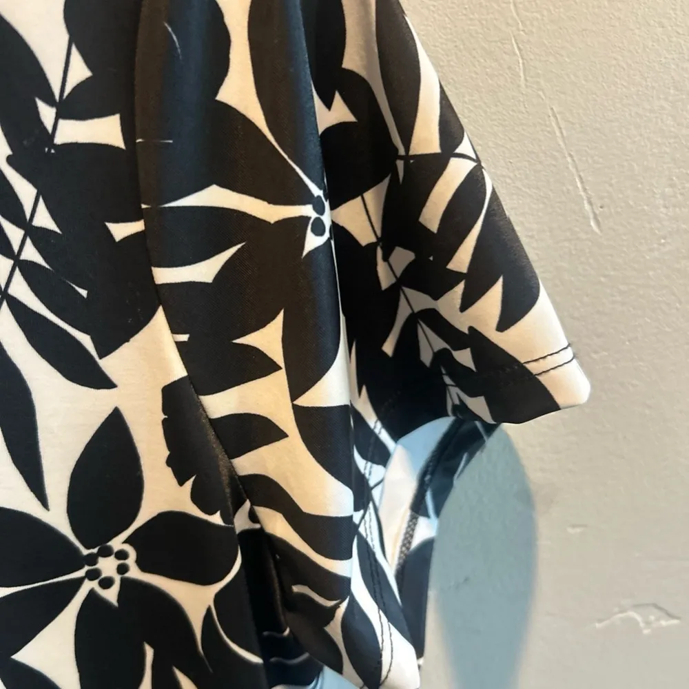 Swimsuits For All Black and White Floral Women's swim cover/dress sz 10 - Image 5