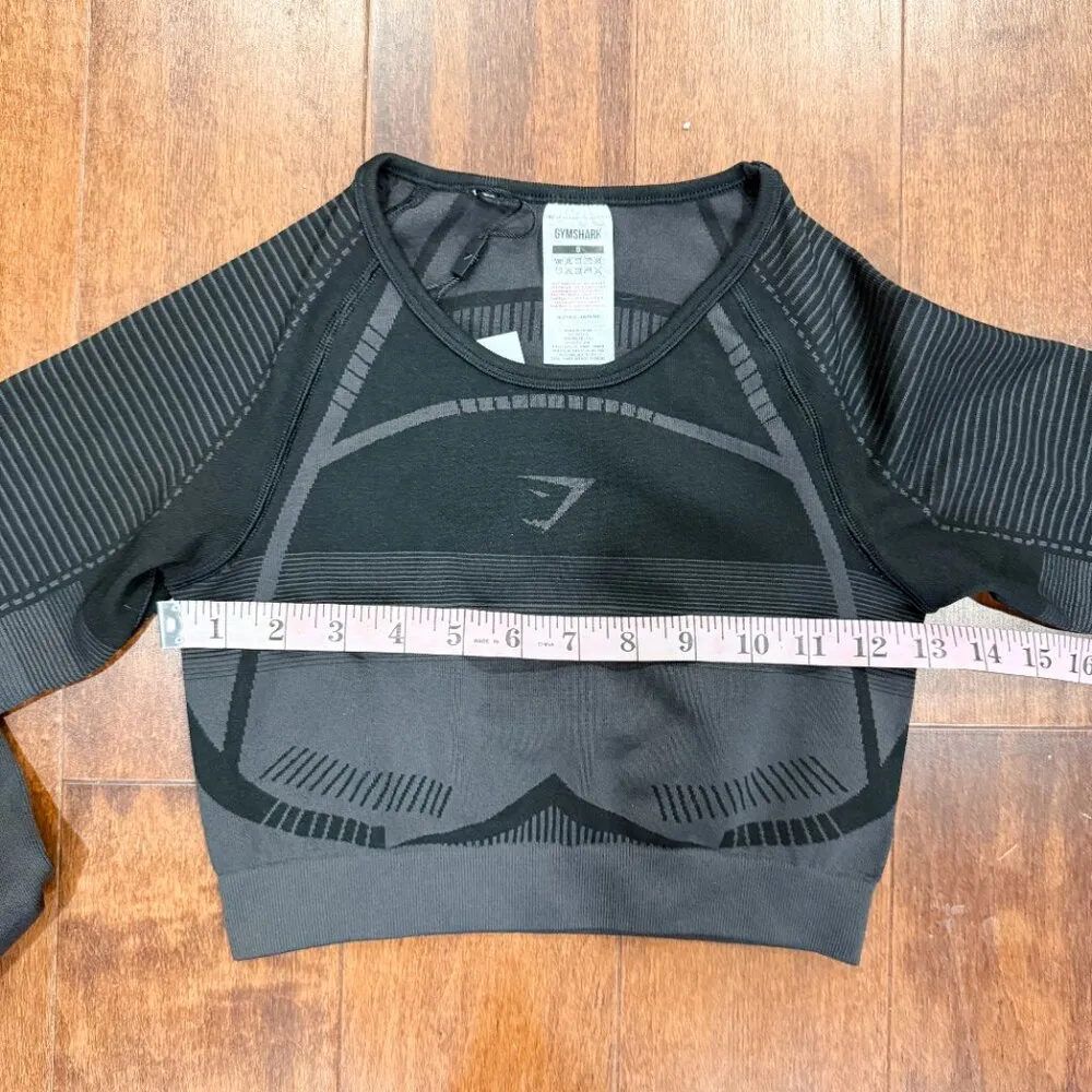 NWT Gymshark Geo Ombre Seamless Crop Top Black Size S - Image 11