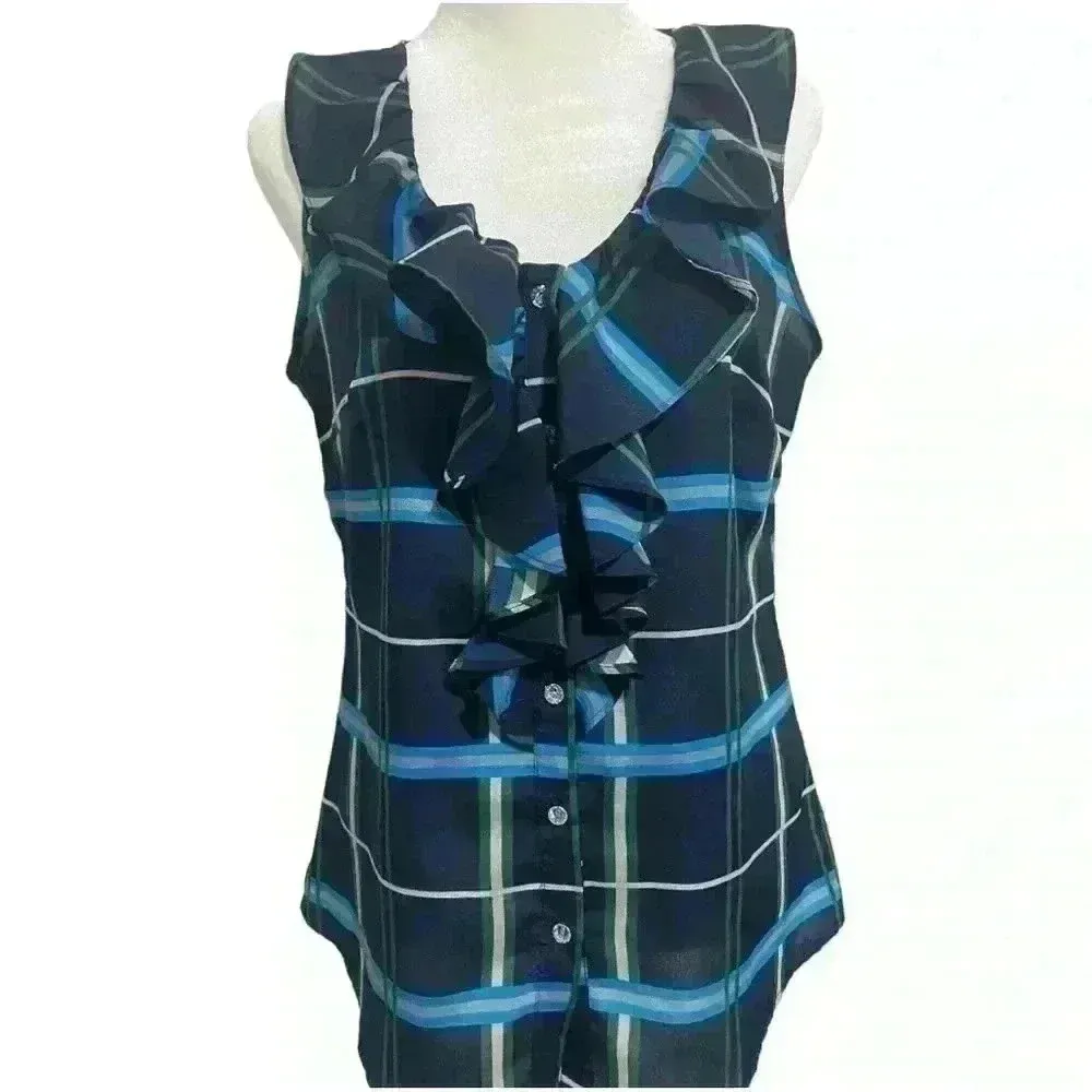 Banana Republic Sleeveless Plaid Button Up Top - Image 2