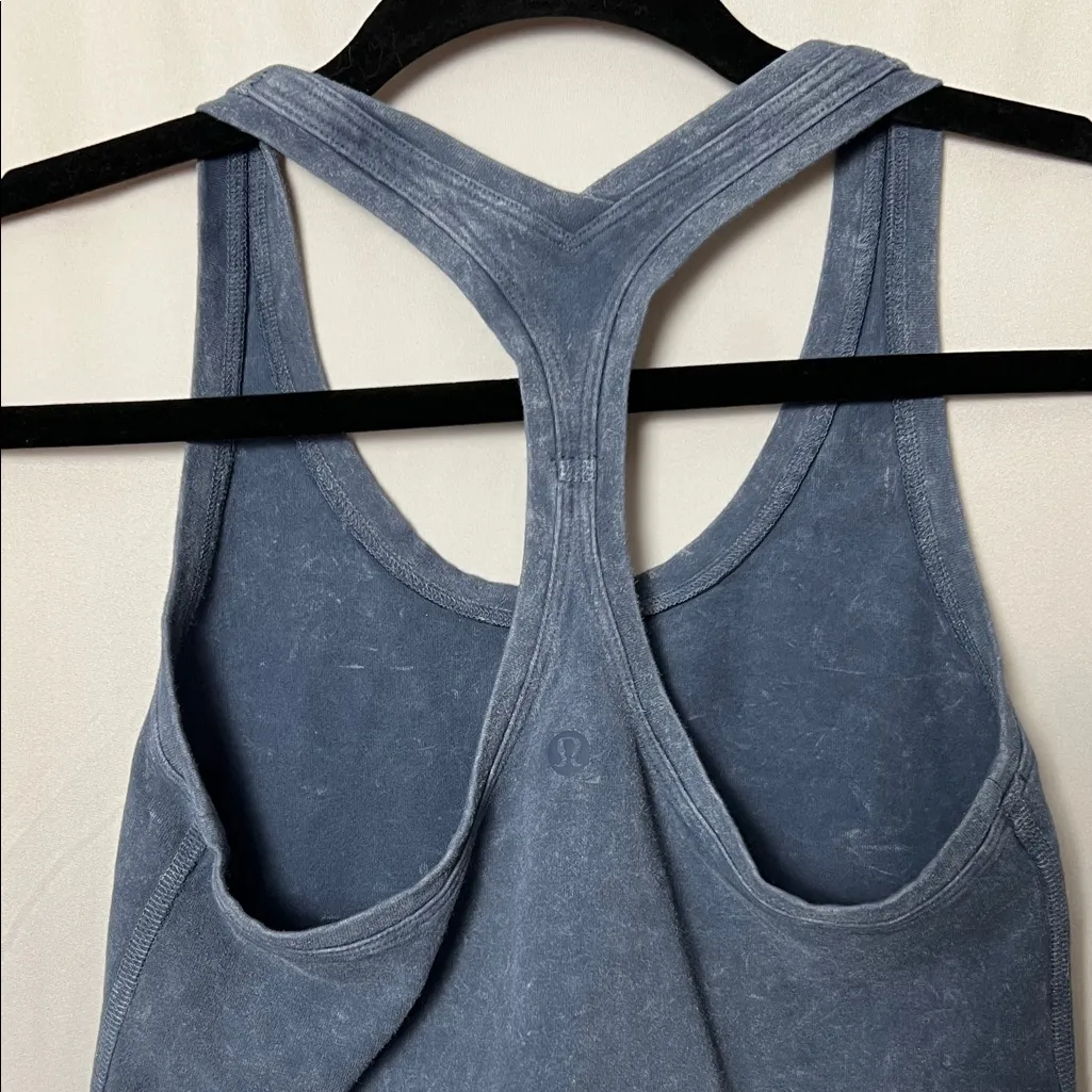 Lululemon Cool Racerback II *Dye Washed Ink Blue Size 0 - Image 8