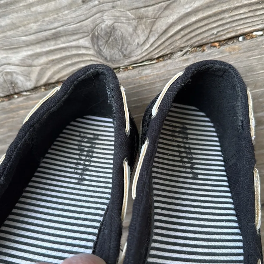 Women’s Black Arizona Size 6 Slip on Shoes - Image 5