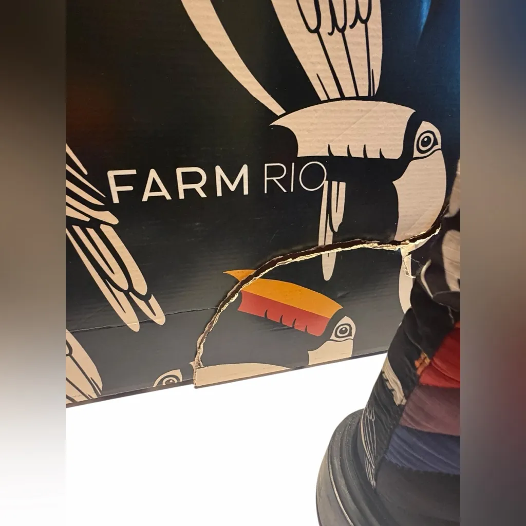 NEW Farm Rio Puffy Tall Rainbow Snow winter Boots Graphic Toucan Print Size 6 - Image 7