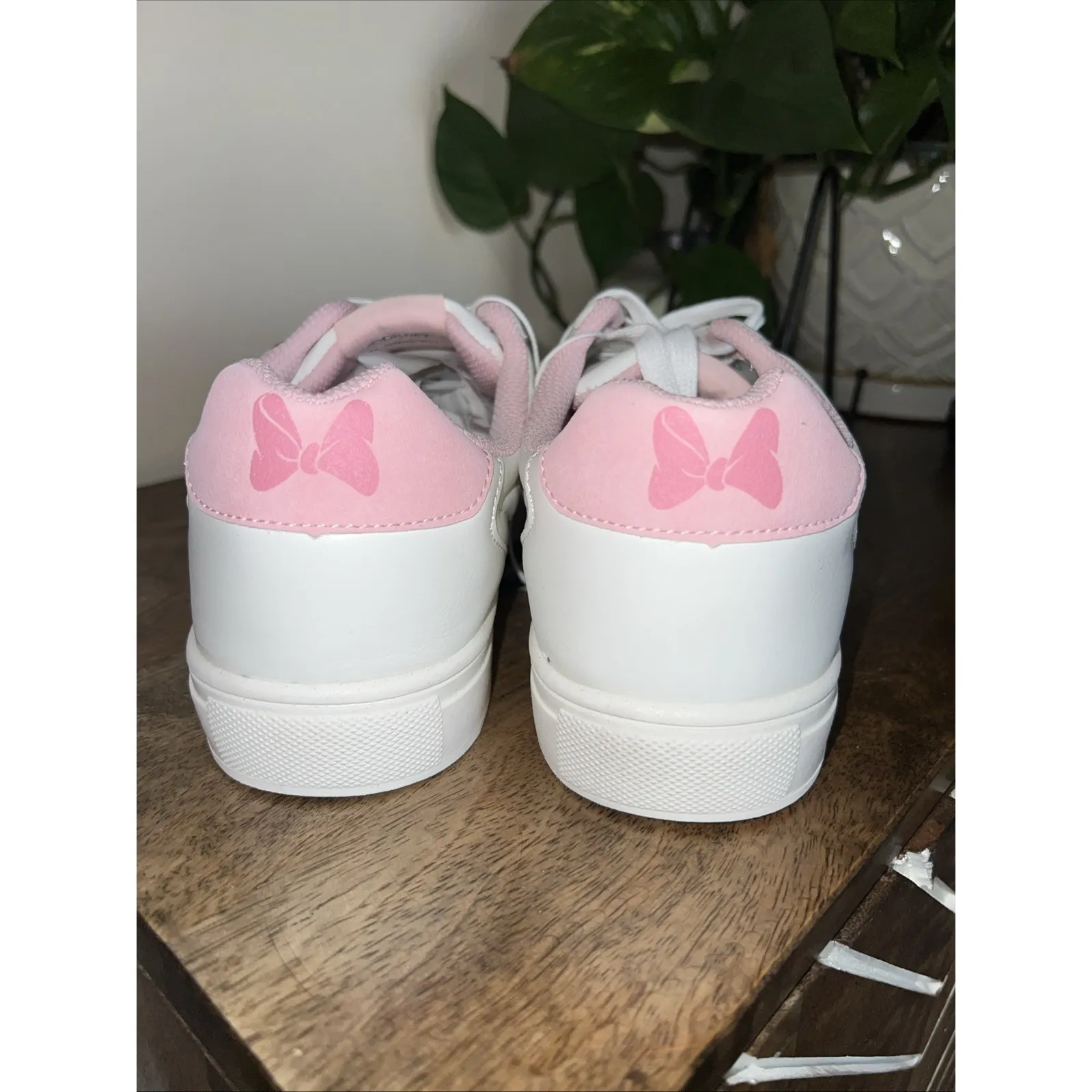 ALDI Disney‎ 2025 Minnie Mouse Pink Ladies Character Sneakers Shoes Women 10 NIB - Image 5