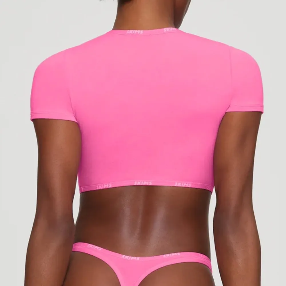 SKIMS COTTON JERSEY SUPER CROPPED T-SHIRT NWT SOLD OUT ONLINE - Image 3