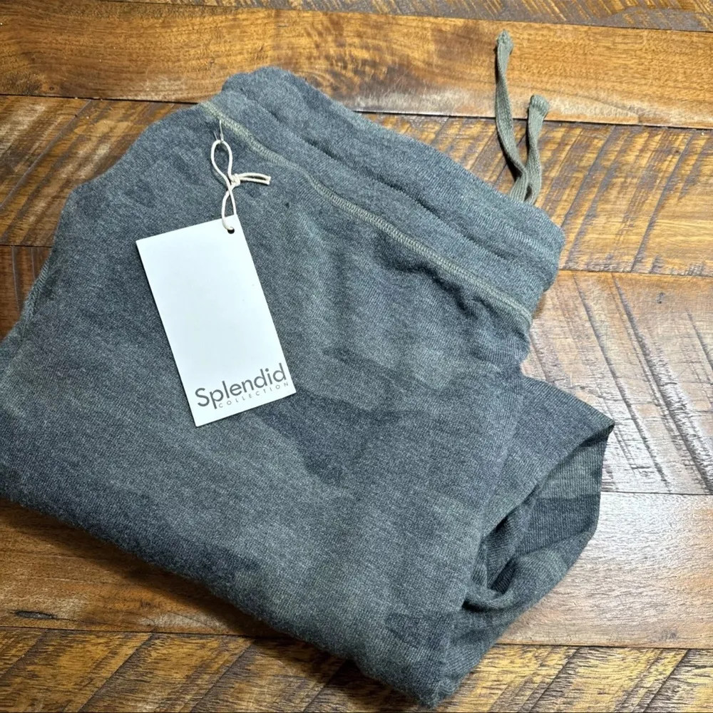 Splendid Supersoft Camo Jogger Green Size XL - Image 5