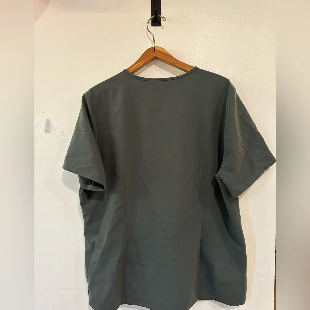 Figs Catarina One Pocket Scrub Top Women's Size 2XL XXL Bonsai Green EUC - Image 5