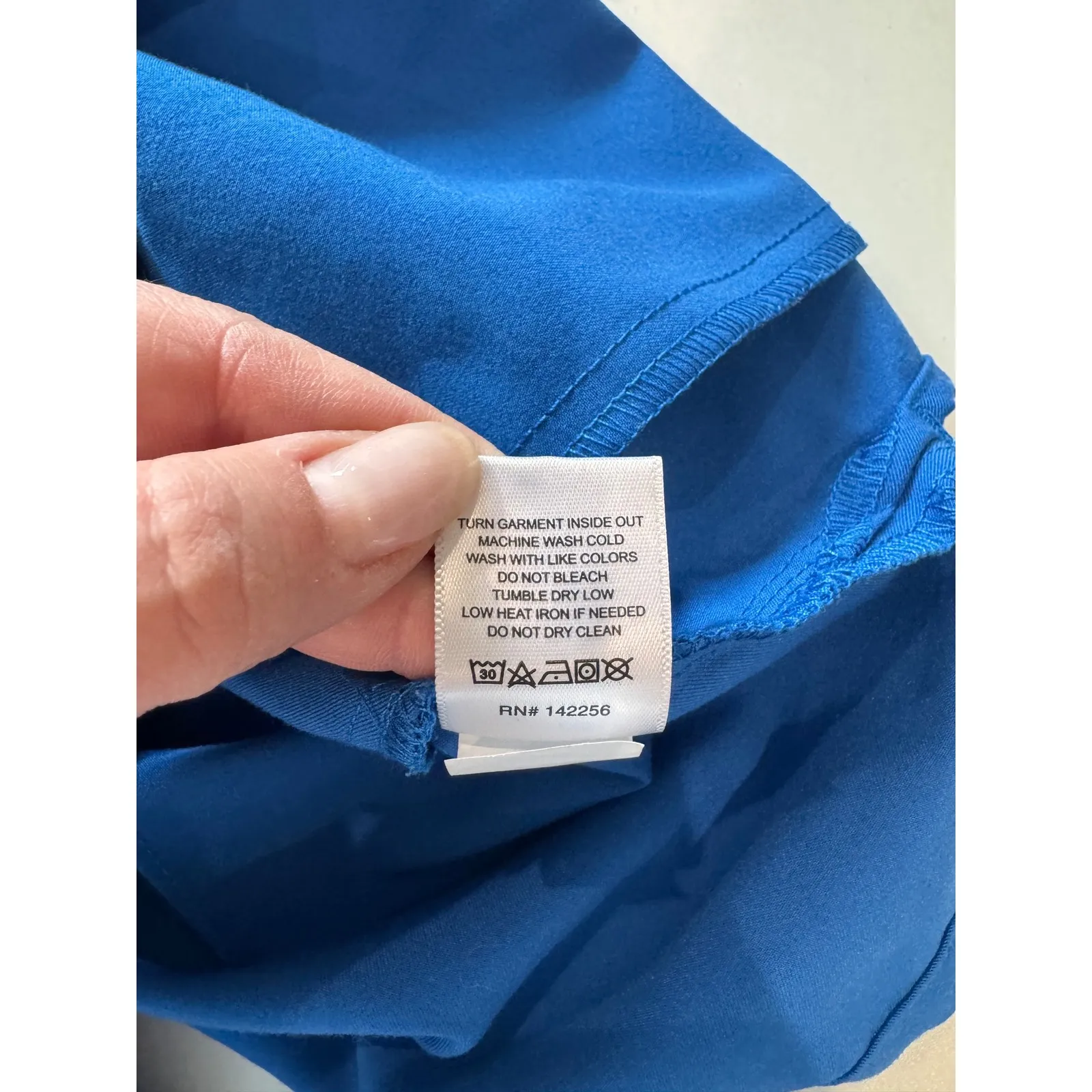 FIGS Casma Royal Blue V Neck Scrub Top‎ Short Sleeve Womens XS Medical - Image 7