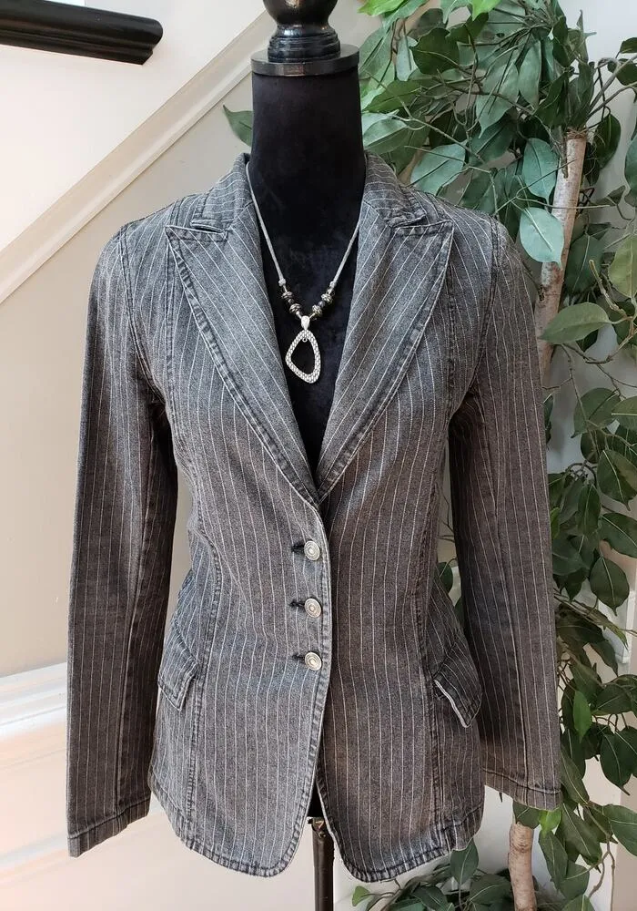 Carol's Denims Blazer Jacket Women Small Gray Striped Peak Lapel Single Breasted - Image 1