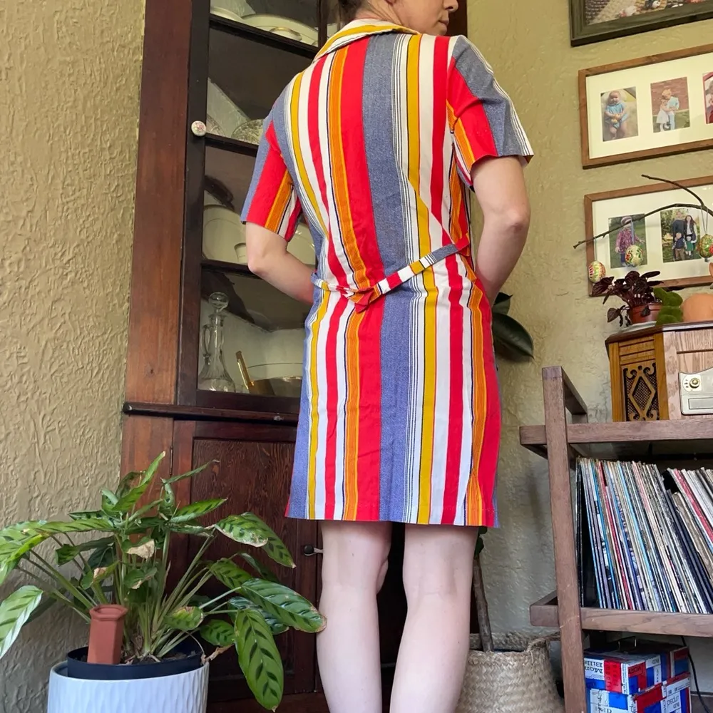 60s vintage 70s vintage pearl snap button shift dress striped 70s dress Size M - Image 3