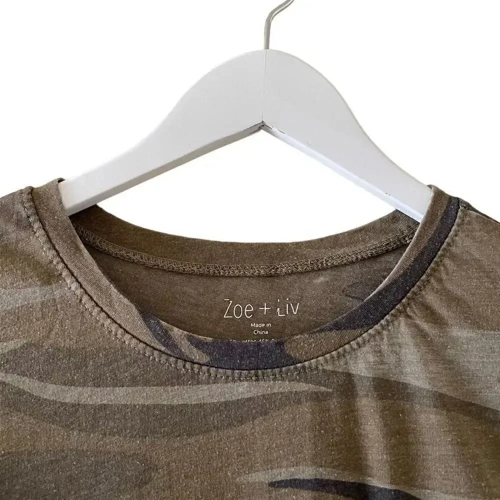 Zoe & Liv Camo Gray Cotton Blend Soft  Short Sleeve XL #1073 - Image 2