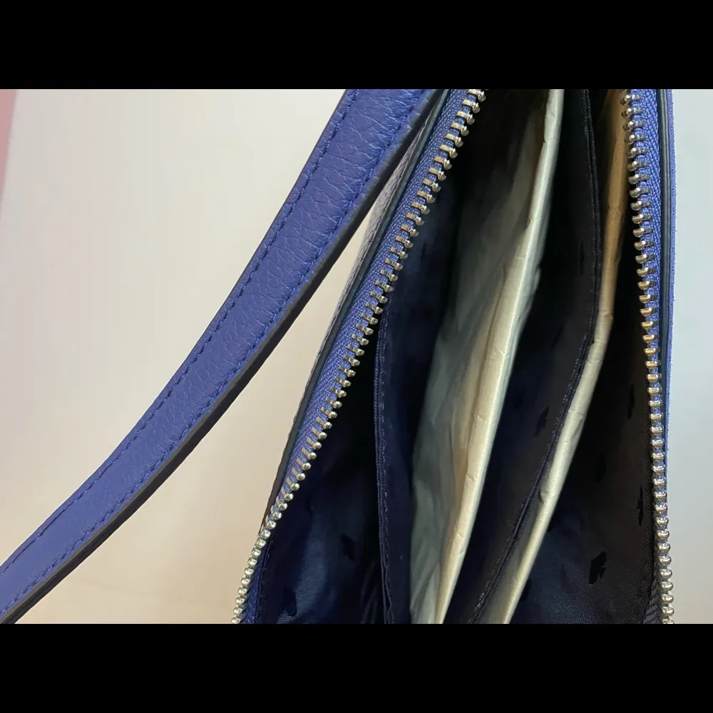 Kate Spade New York Leila Triple Gusset Crossbody - Image 4