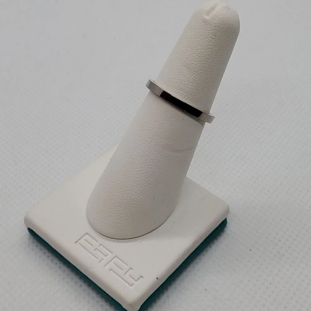 CS Titanium Ring Silver Size 6 - Image 4