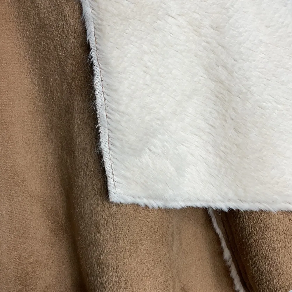 Hannah Faux Suede Faux Fur Vest Camel Color Size Small Tan - Image 5