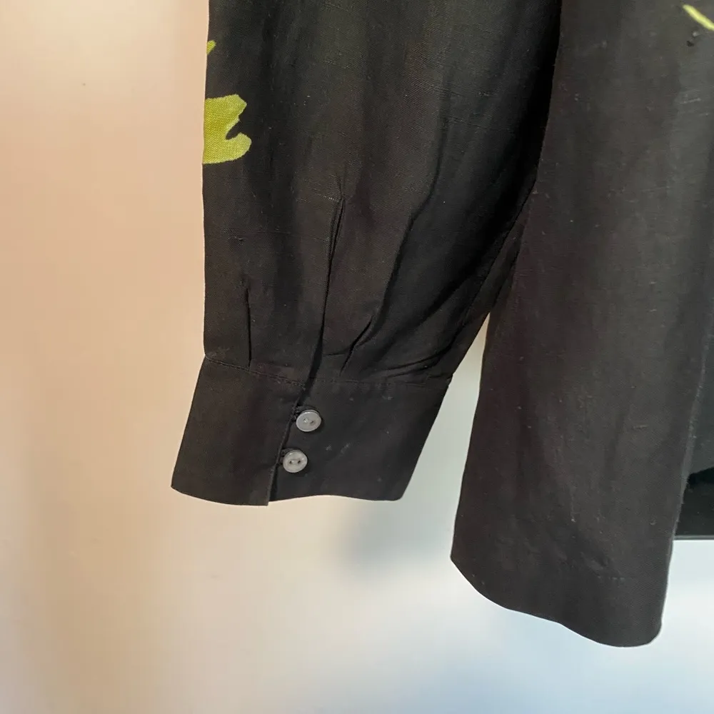 Laura Ashley  70%Silk 30% linen Floral Black Shirt for women’s - Image 4