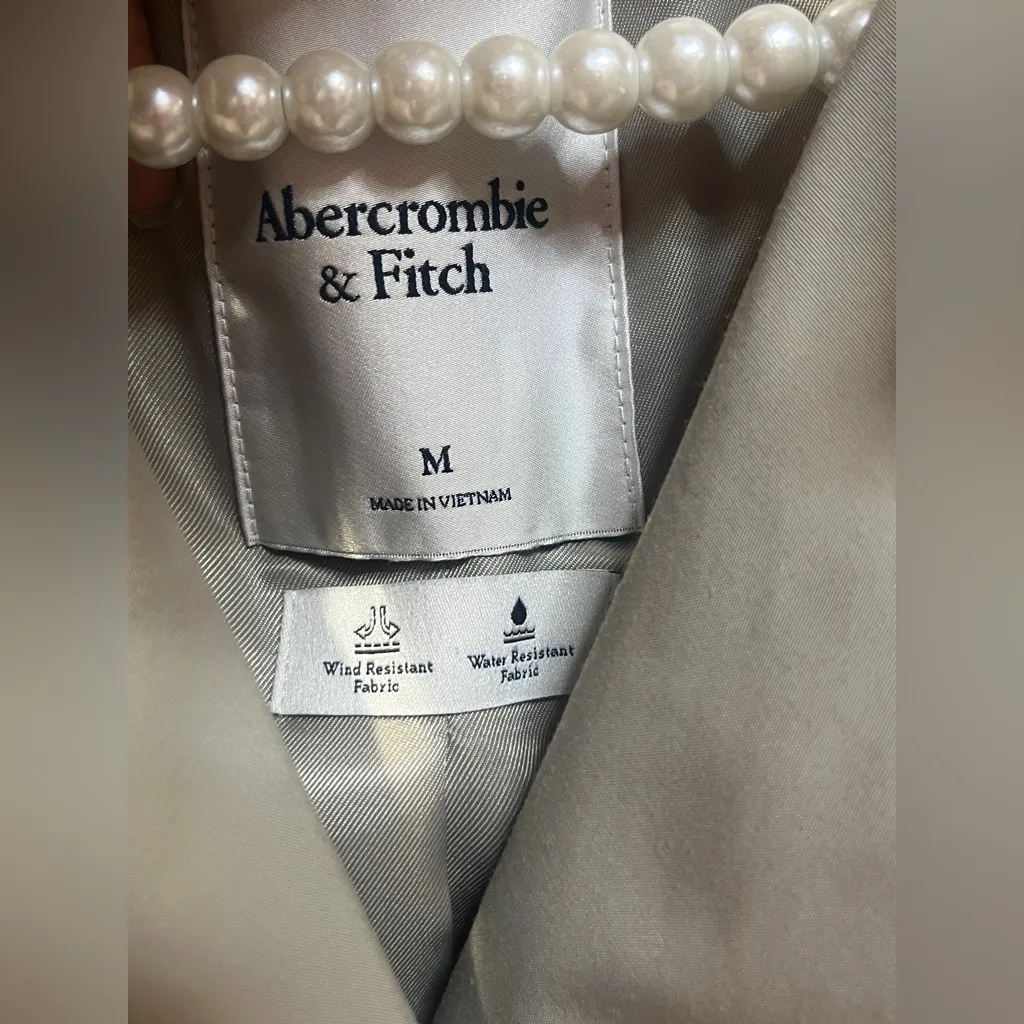 Abercrombie & Fitch Classic Trench Coat Beige Size M Double Breasted - Image 6