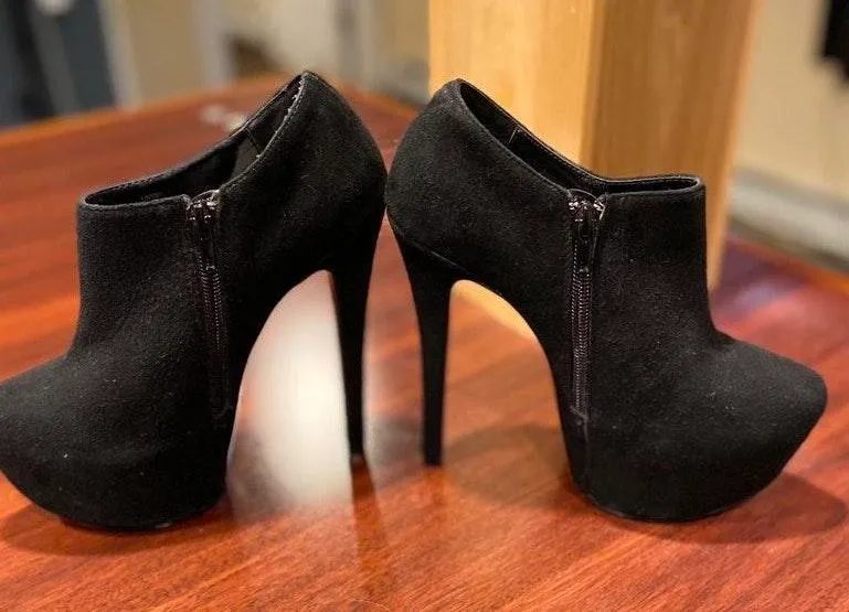 Steve Madden Heels - Image 2