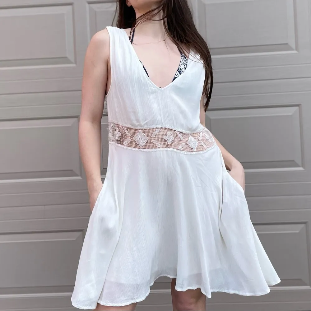 Free People Bohemian Beach Ivory Sheer Panel Swing Tank Slip Dress Medium - Image 2