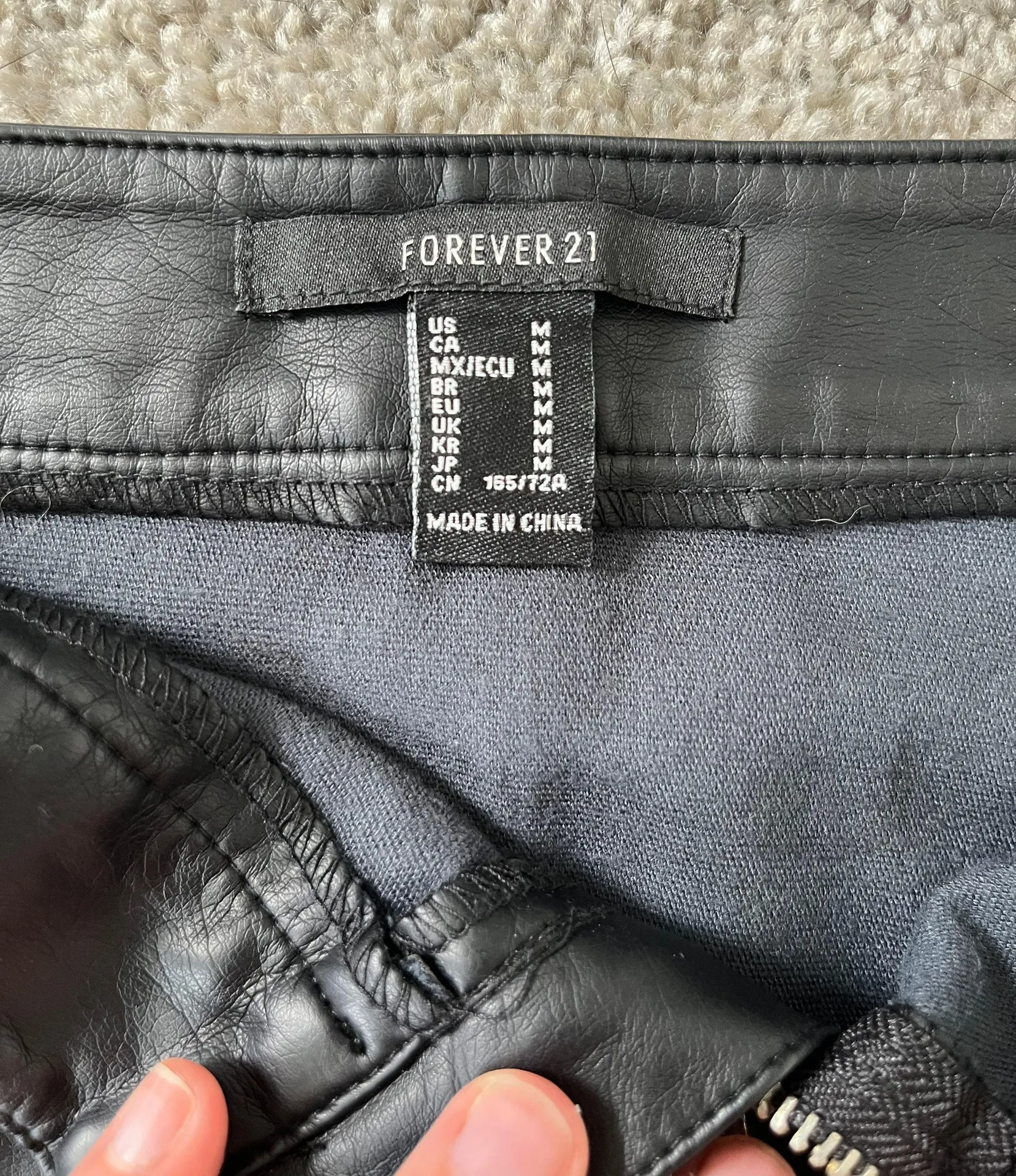 Forever 21 Mini Skirt - Image 4