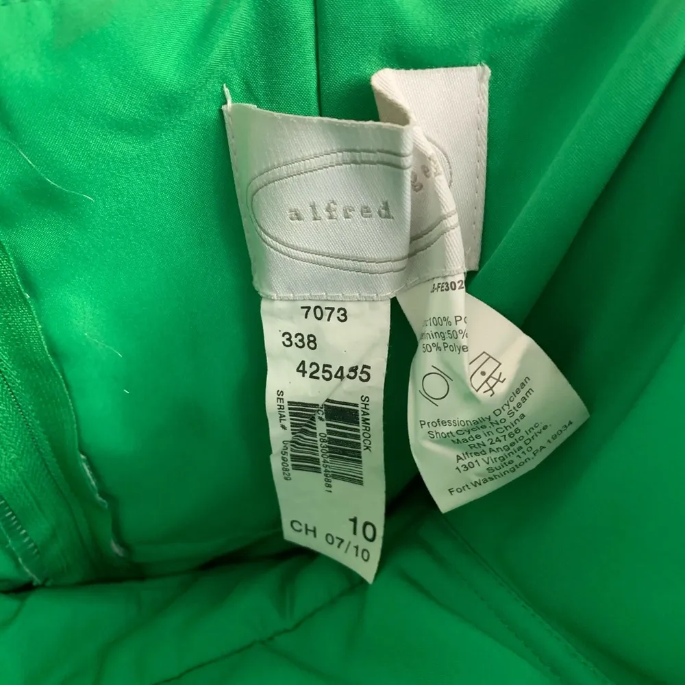 Alfred Angelo  green dress - Image 4