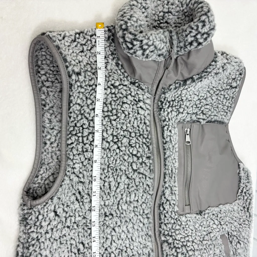 Abercrombie‎ & Fitch Vest Women Small Sherpa Fleece Jacket Gray Leather Pocket S - Image 10