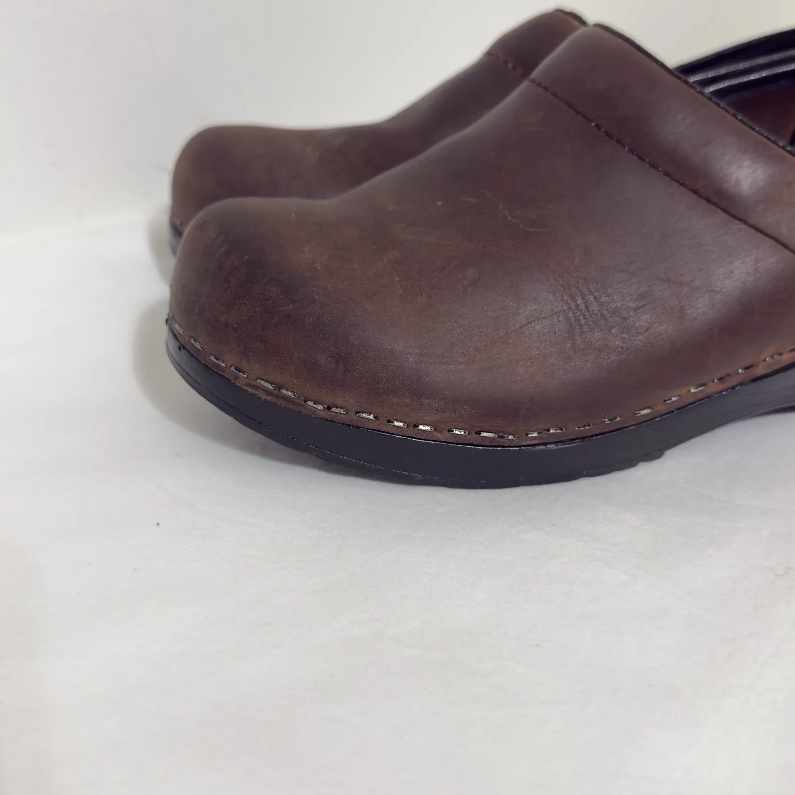 Dankso Antique Brown Oiled Leather Women's Clogs Shoes Size 39/US 8.5 Women’s - Image 7