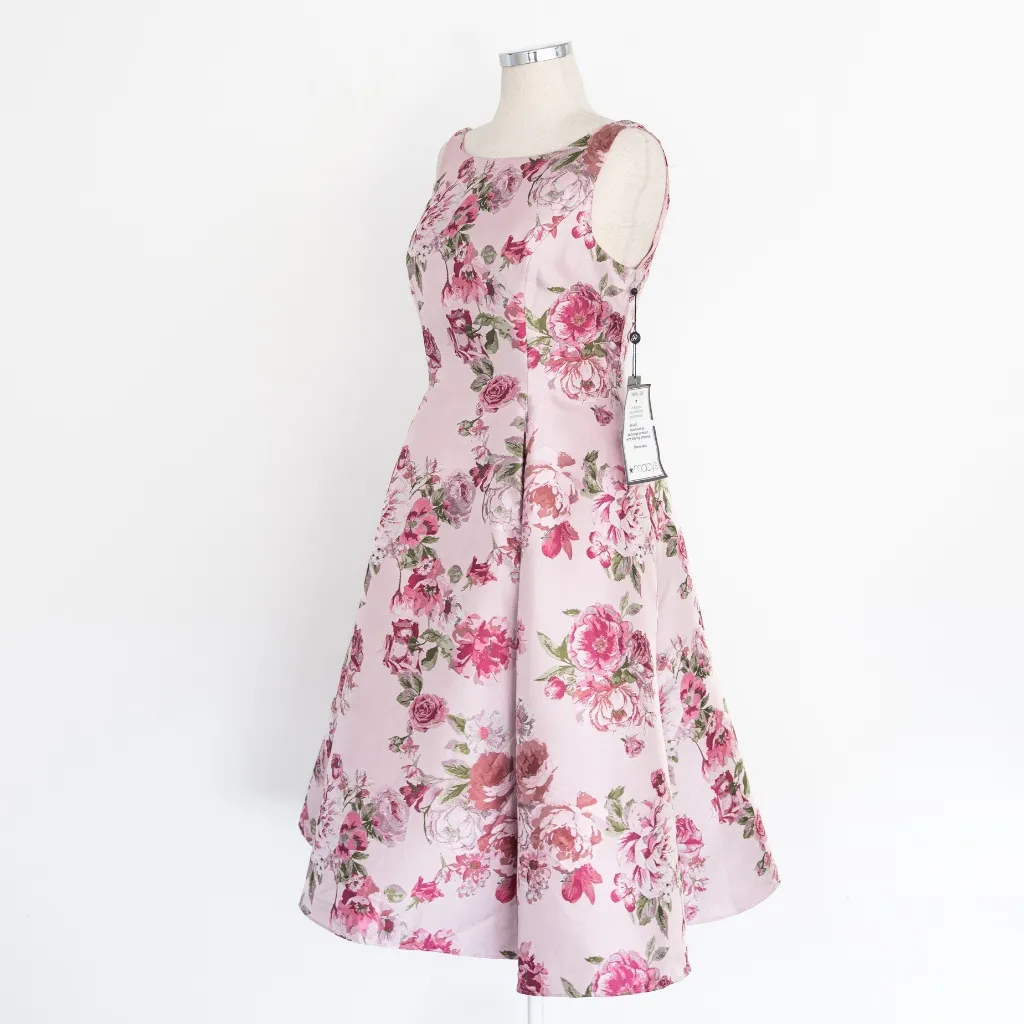 Adrianna Papell - Floral Boat-Neck Floral Jacquard Dress - Image 10